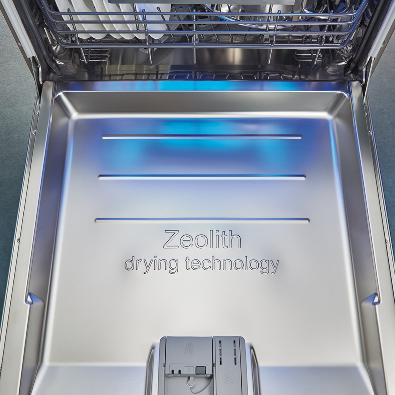 Zeolith Trocknen – Für glänzende Spülergebnisse bei Elektro Seitz GmbH in Haibach